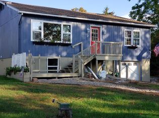 16 Marie Dr, Plattsburgh, NY 12901