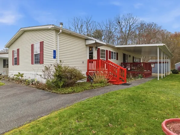 50 Highland St #30, Taunton, MA 02780
