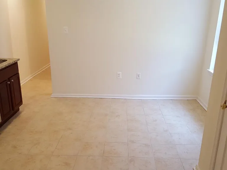 Living Room/Kitchen