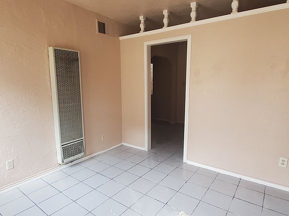 2nd image of 704 N Campbell St APT 2