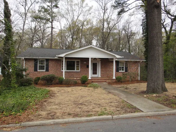 411 Sproles Ave E, Greenwood, SC 29649