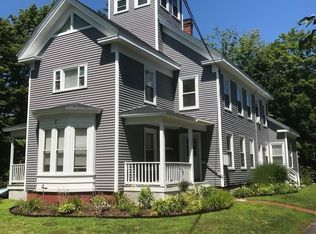 182 High St APT 2, Hampton, NH 03842