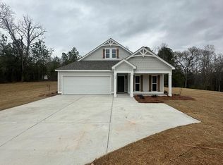 10 Young Ln, Hamilton, GA 31811