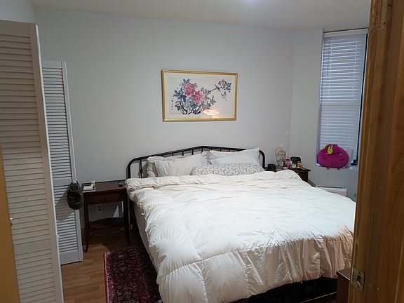 5th image of 2037 N Damen Ave #G