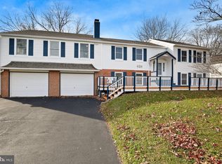 17108 Hughes Rd, Poolesville, MD 20837