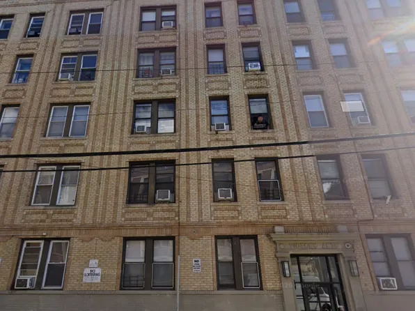 5300 Palisade Ave #203A, West New York, NJ 07093