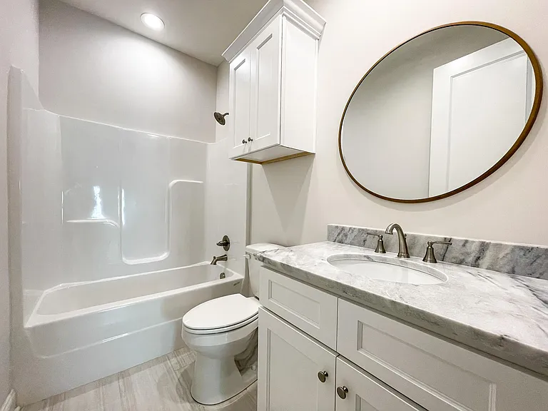 230 Alpine Dr — Photo 11