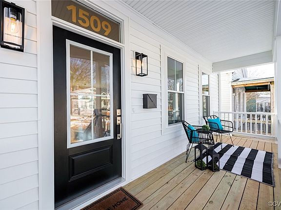 4th image of 1509 Rogers St