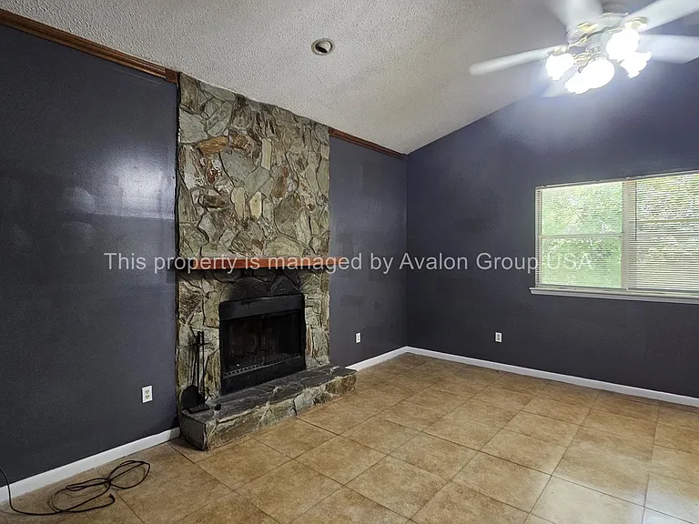 6729 Champlain Rd — Photo 15