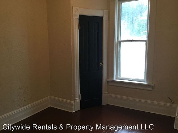 3rd image of 2322 N 1st St #6429227