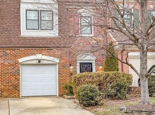 6312 Chaucer View Cir, Alexandria, VA 22304