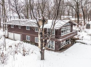 10684 First Timberlane Dr, Northfield, MN 55057