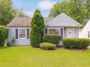 1676 Crestwood Rd, Mayfield Heights, OH 44124
