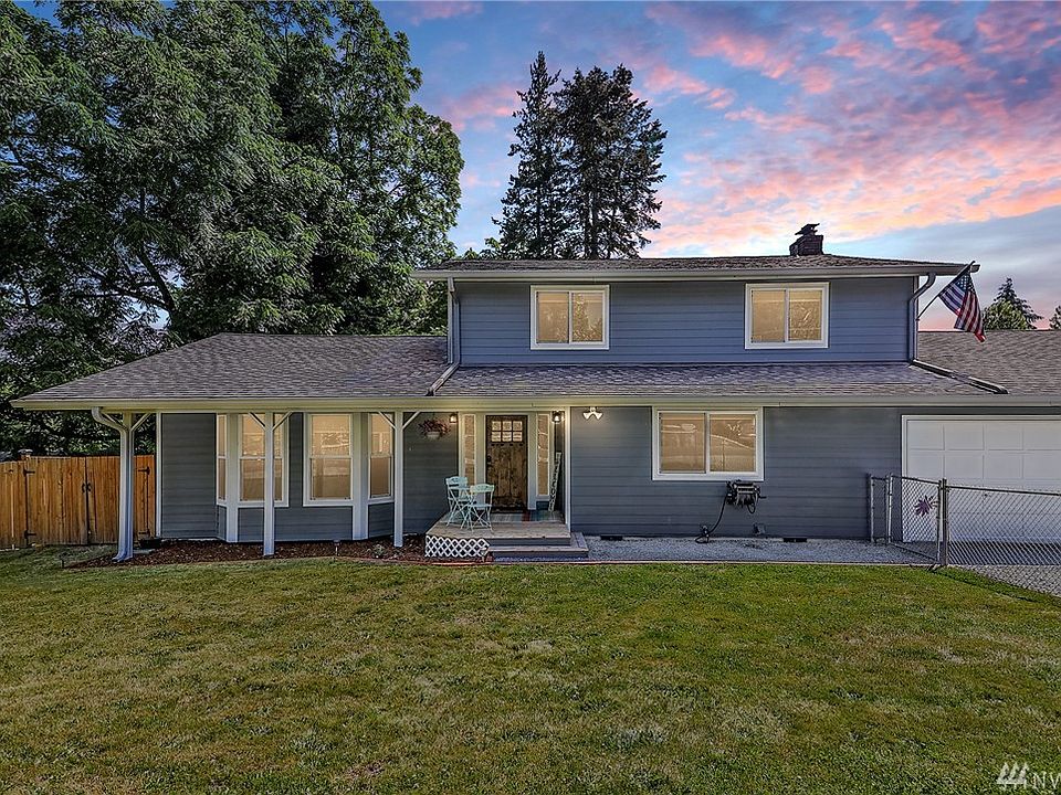 1st image of 3811 108th Ave E