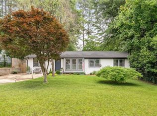 2572 Beverly Hills Dr, Atlanta, GA 30341