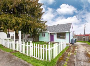 715 E 2nd St, Port Angeles, WA 98362