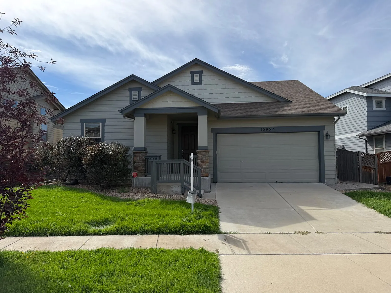 3 bed, 2.0 bath, 2014 sqft, $2,995 — Photo 1