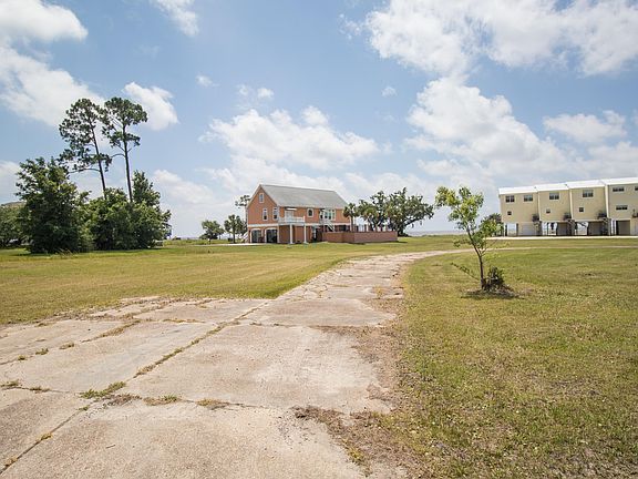 5th image of 100 Buena Vista Dr