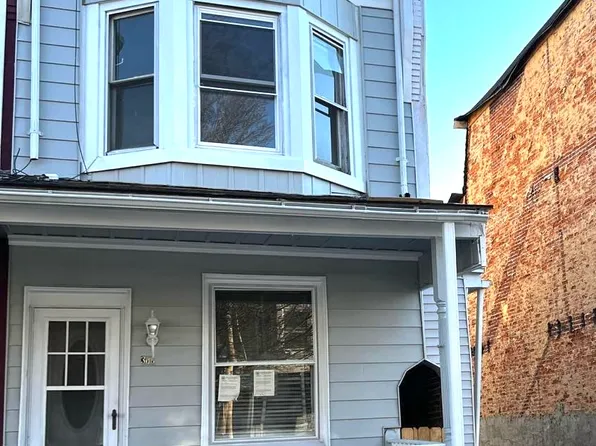 306 Hollenbach St, Reading, PA 19601