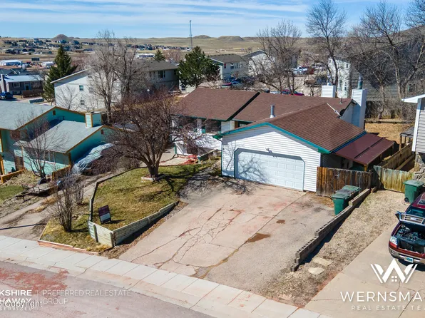 809 Ventura Ave, Gillette, WY 82716