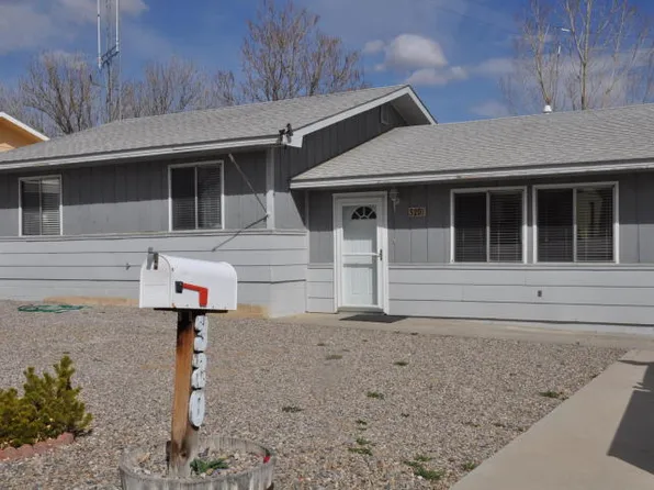 320 Arnold Dr, Aztec, NM 87410