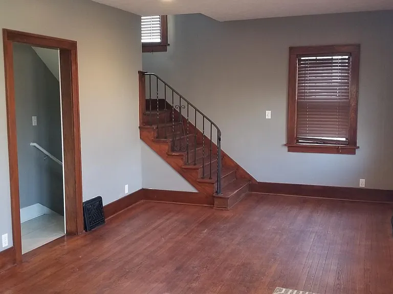 4715 Chicago St — Photo 3