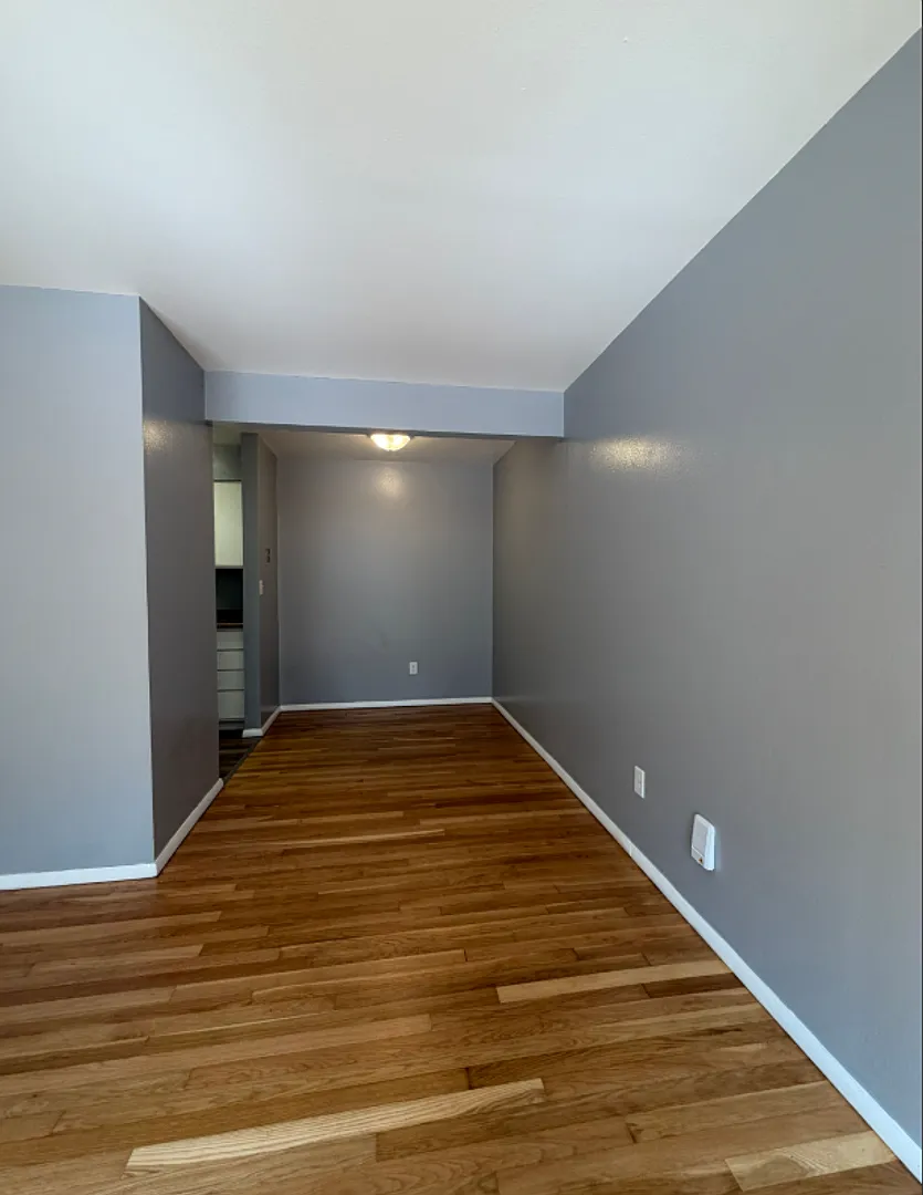 South River Apartments (1001) — Photo 2
