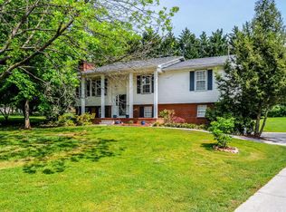 3718 Greenfield Cir, Maryville, TN 37804