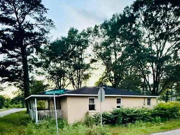1923 Homelight Rd, Dillon, SC 29536