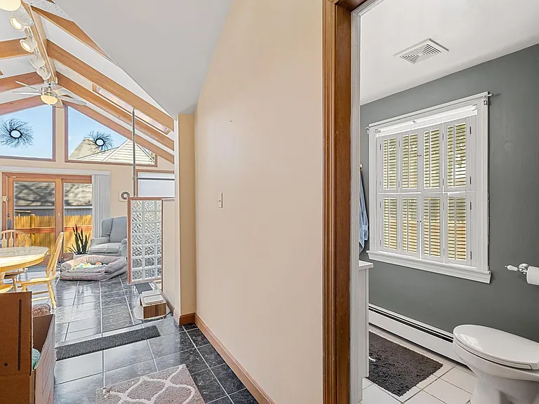 166 Albatross Rd — Photo 23