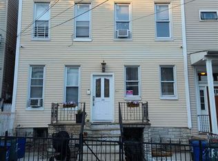 122 Hutton St, Jersey City, NJ 07307