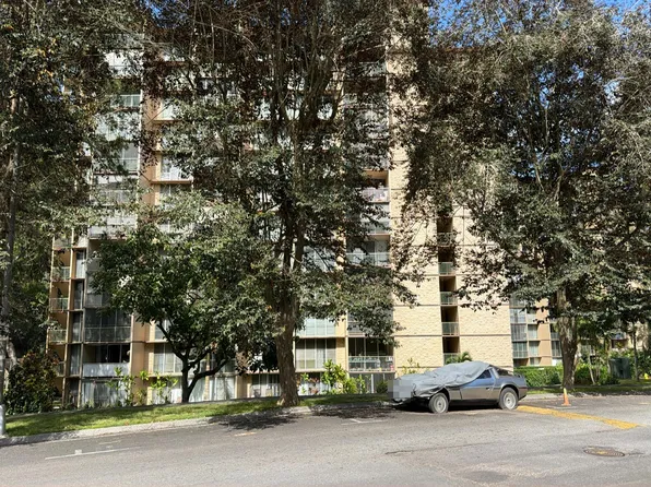 95-273 Waikalani Dr, Mililani, HI 96789