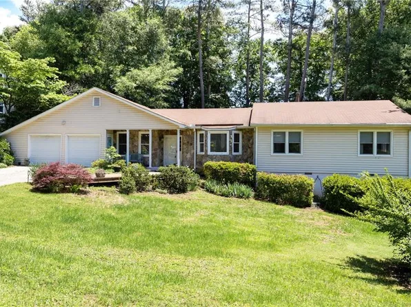 390 Sarsen Trl NW, Marietta, GA 30064