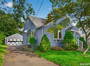 8 Sailors Lane, Milford, CT 06460
