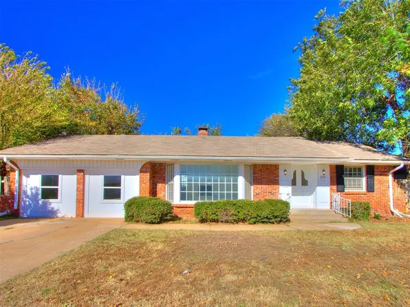 2833 Chaucer Dr, Oklahoma City, OK 73120