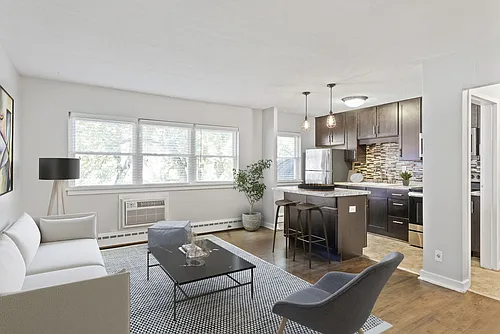 Minikahda Court Apartments Photo 1
