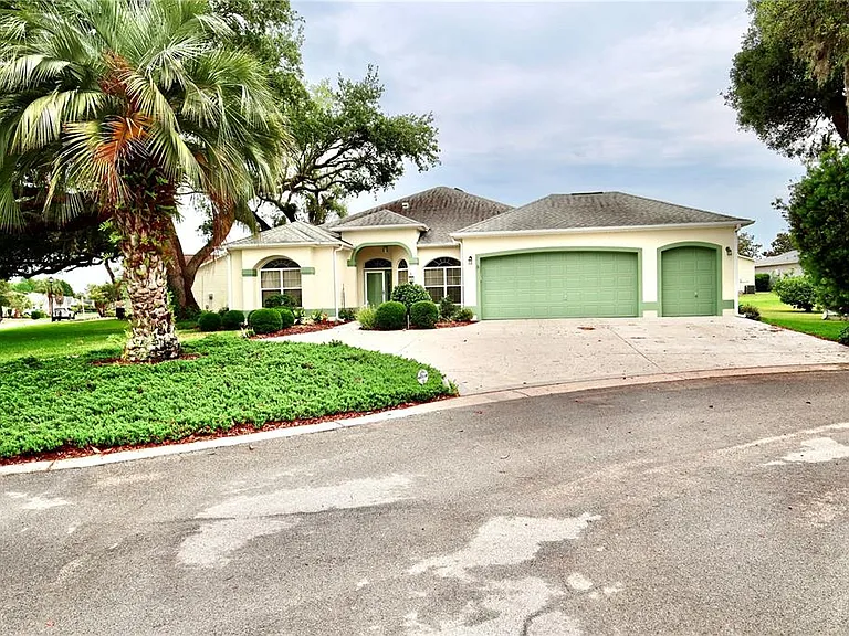 532 Carrera Dr — Photo 2