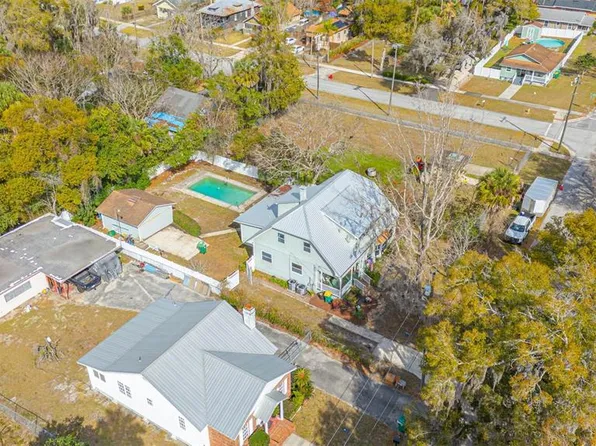 138 N Kentucky Ave, Deland, FL 32724