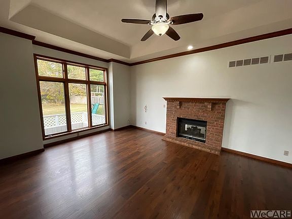 3rd image of 114 Orchard Dr