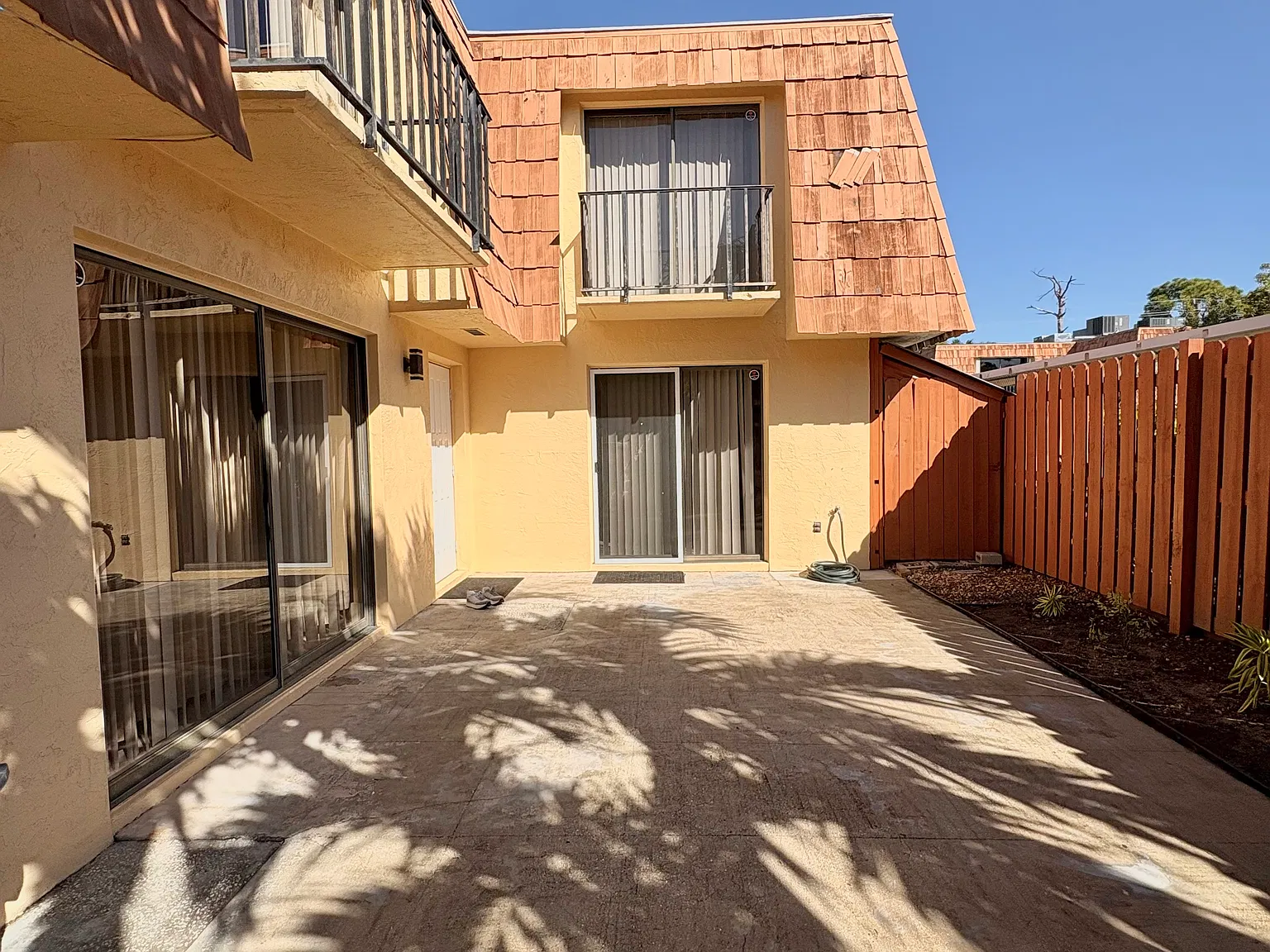 2 bed, 1260 sqft, $1,700 — Photo 2