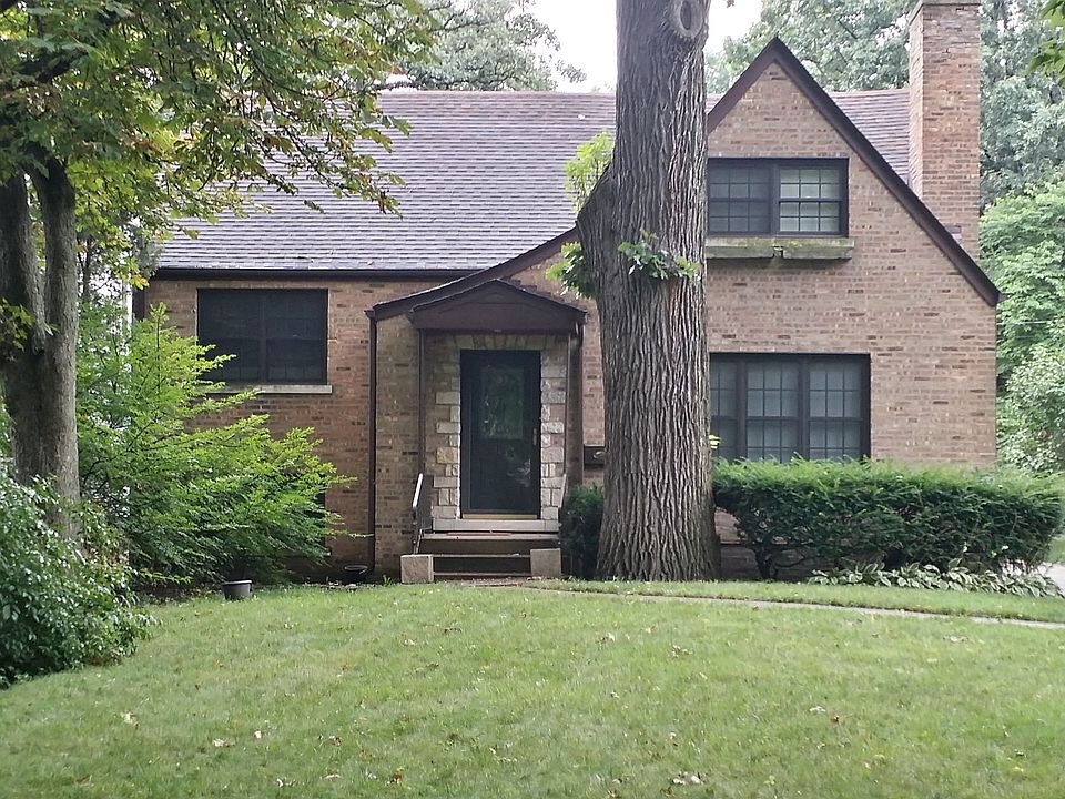 1st image of 241 N Kenilworth Ave