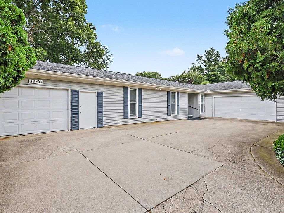 1st image of 16907 Colony Dr