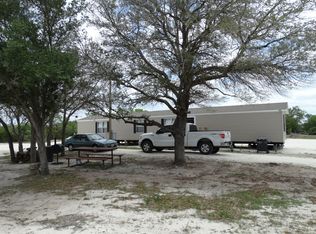 1402 Highway 72, Three Rivers, TX 78071