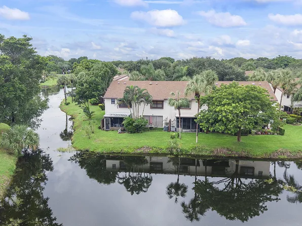 4321 CARAMBOLA Circle N #403-F, Coconut Creek, FL 33066