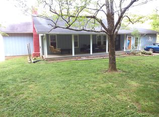 607 Colwell Rd, Blue Ridge, GA 30513