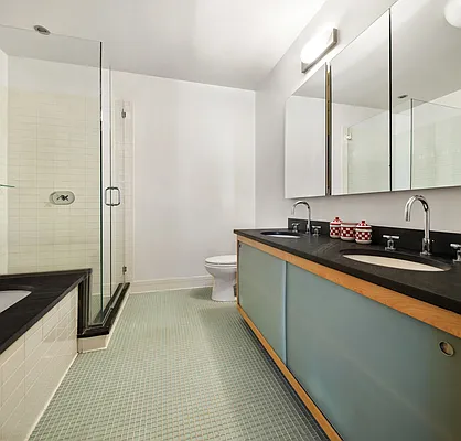 Sold by Compass | media 7