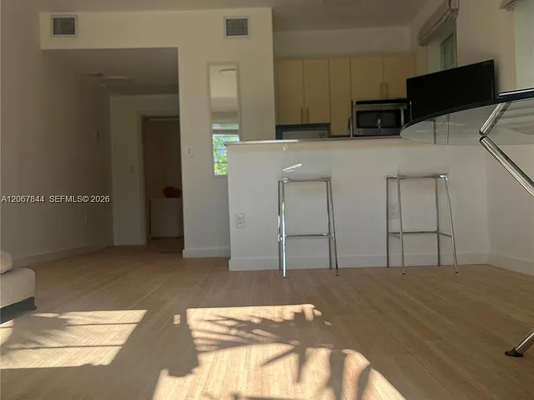 3917 N Meridian Ave #102 — Photo 9