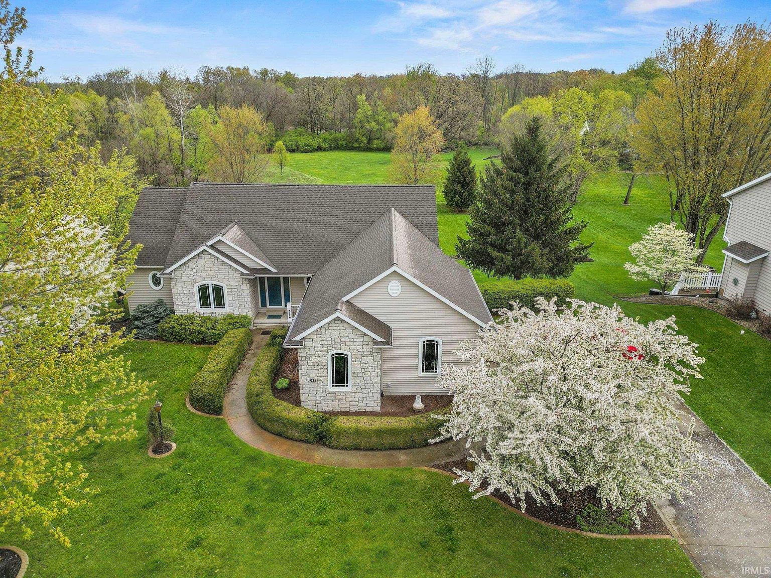 928 N Old Orchard Dr, Warsaw, IN 46582 Zillow