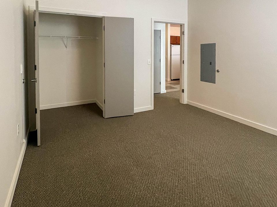 220 Erie Ave Glassport, PA Zillow Apartments for Rent in Glassport