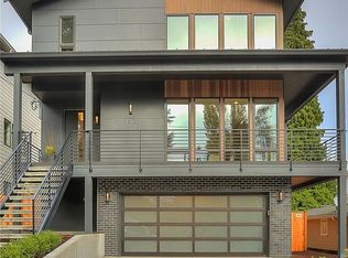 1532 NE 89th St, Seattle, WA 98115